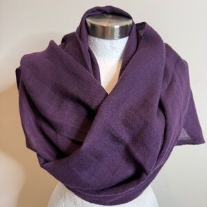 Cashmere scarf